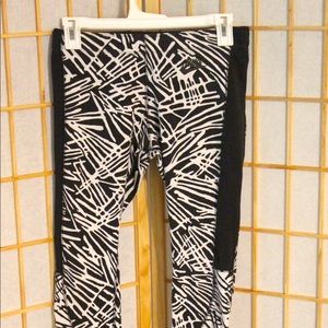 Women’s Nike leggings size S